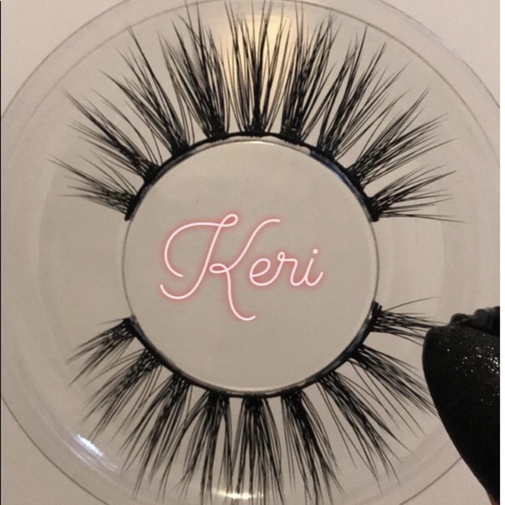 Lashes in keri
